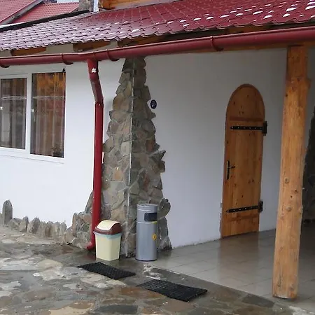 Guest house Sadyba Zatyshok Mykulychyn